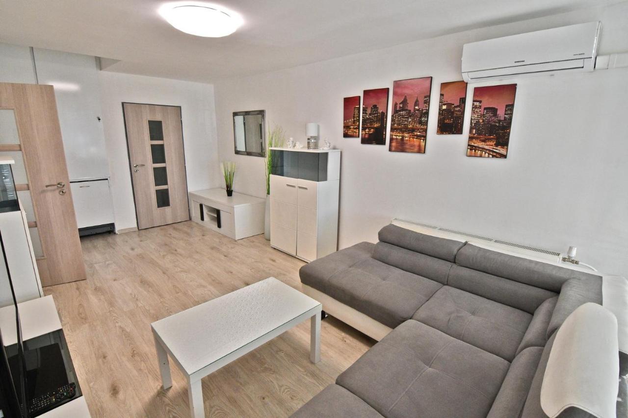 Apartman Zemplinska Sirava Timea Kaluža Екстериор снимка